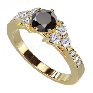 טבעת "לימור" בזהב צהוב ויהלום מרכזי שחור