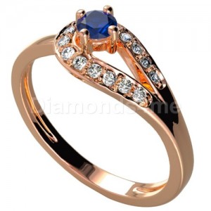 טבעת אירוסין "פריס" בזהב אדום וספיר כחול